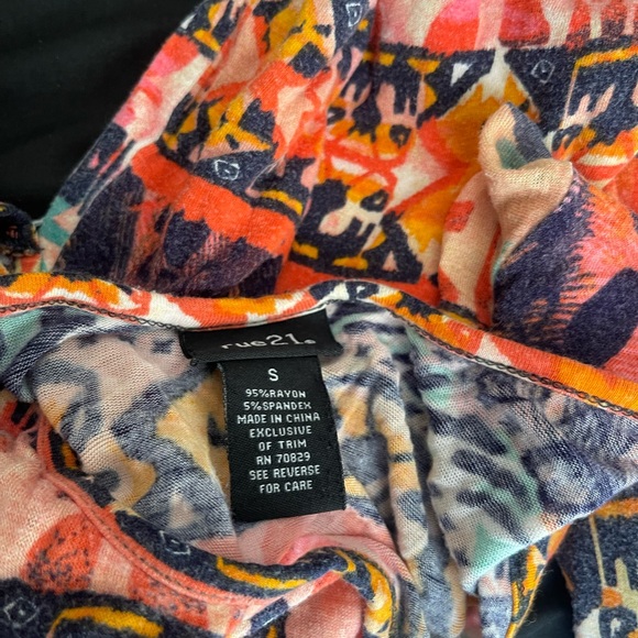 Multicolor Patterned Maxi Dress - Picture 2 of 2